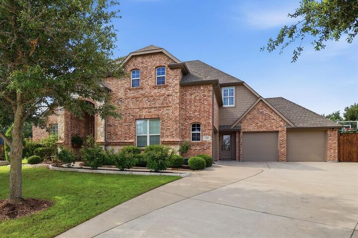 Property Photo: 329 River Meadows Lane TX 76226