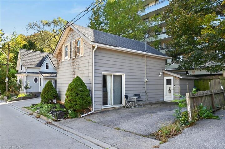 Property Photo:  10 Maple Avenue  ON L8G 2N9 
