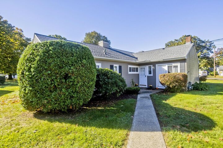 Property Photo: 183 Applewood Drive 183 MA 01022