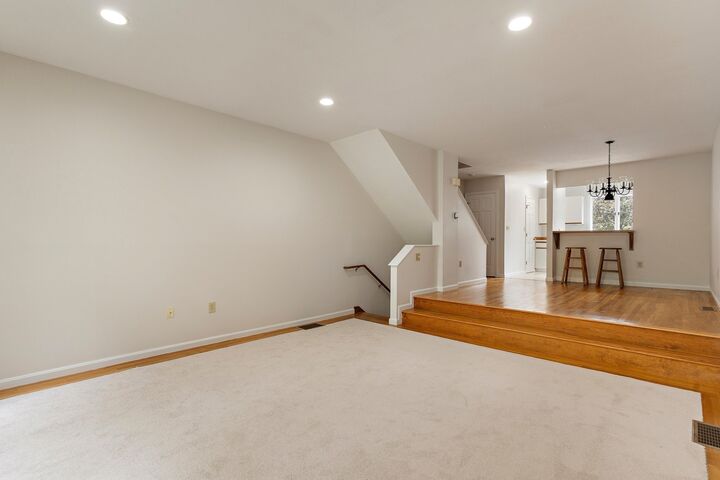 Property Photo:  1005 Sherwood Forest Lane 1005  MA 01906 