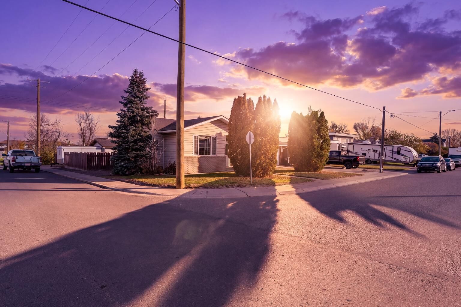 Property Photo:  503 21 Street  AB T0L 0Z0 