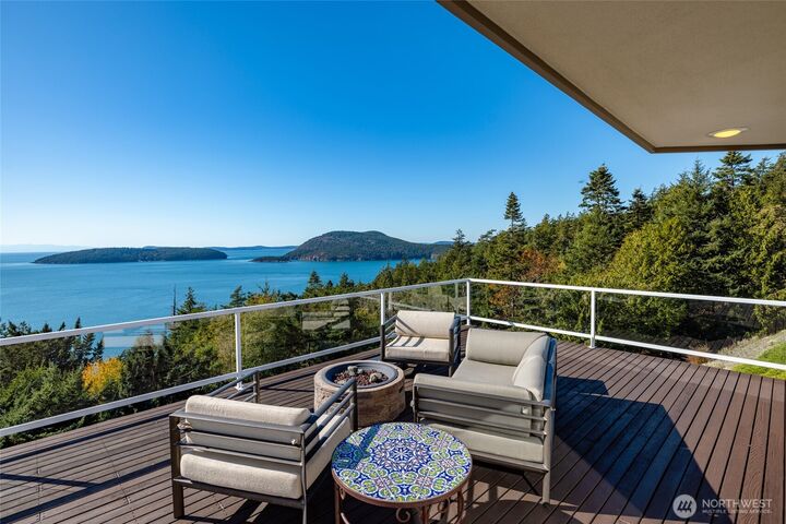 Property Photo: 4092 San Juan Boulevard WA 98221