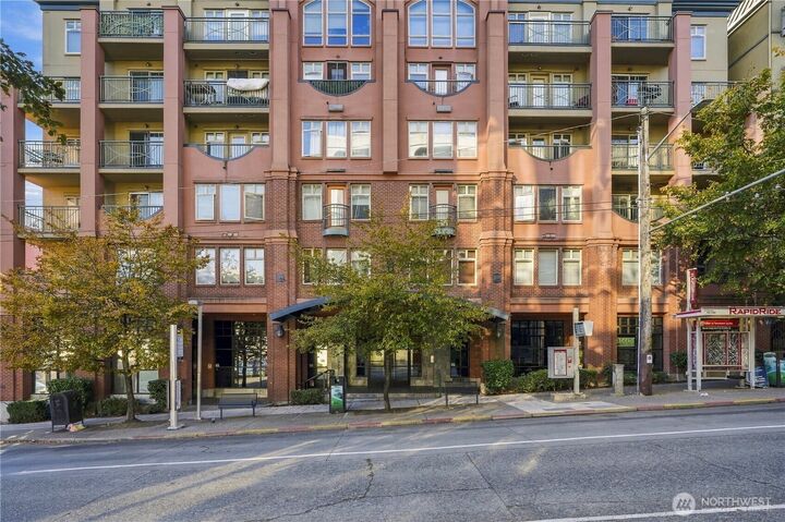 Property Photo:  123  Queen Anne Avenue N 408  WA 98109 