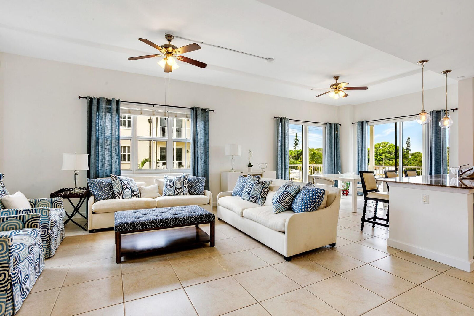 Property Photo: 3960 N Flagler Drive 306 FL 33407