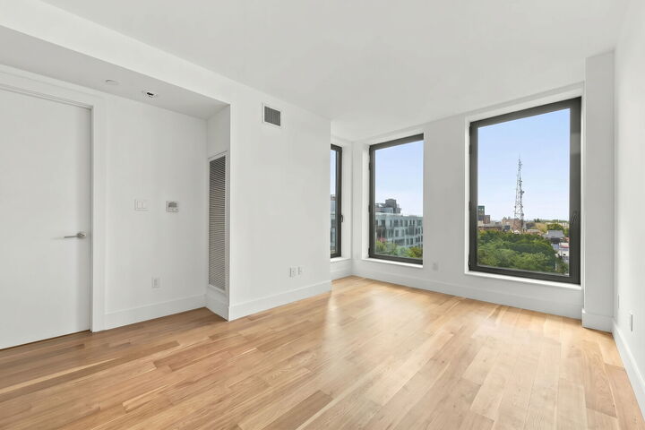 Property Photo:  111 Montgomery Street 7G  NY 11225 