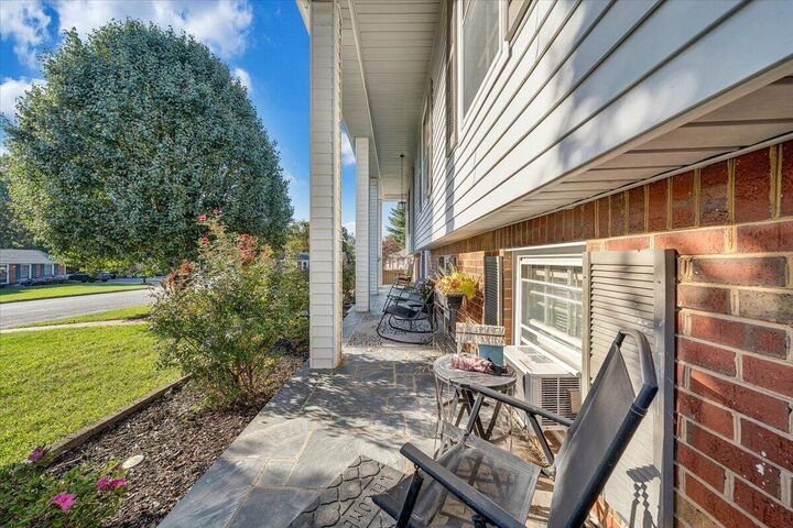 Property Photo:  453 Stoneacres Dr  VA 24179 