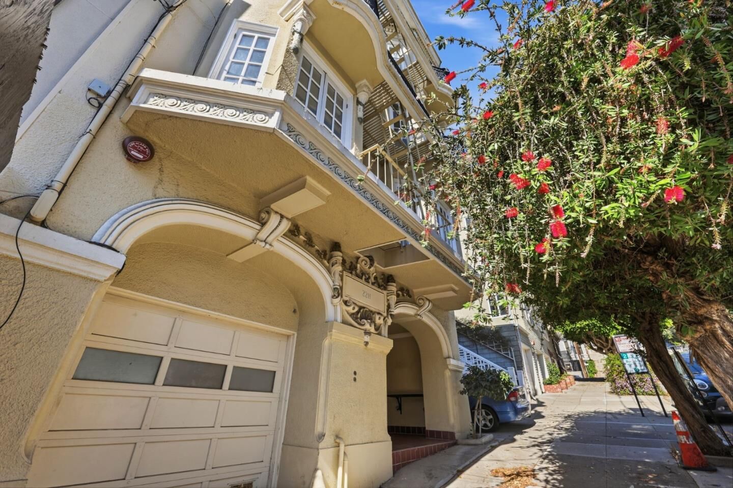 Property Photo:  2211 Broderick Street 1  CA 94115 
