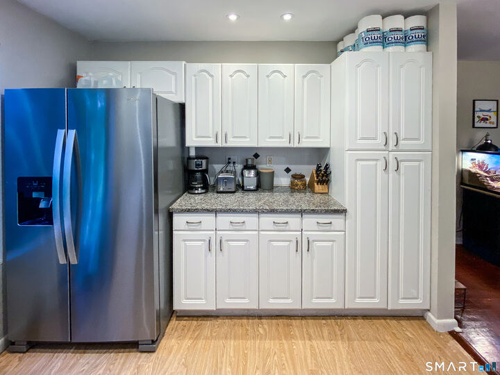 Property Photo:  79 Highview Avenue B  CT 06907 