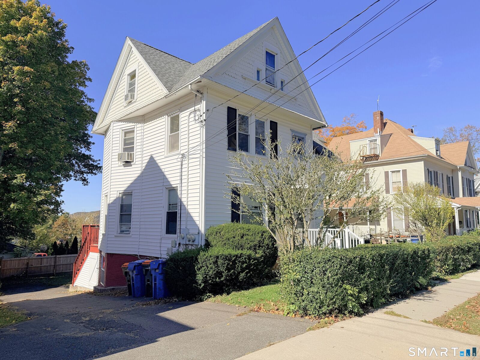 Property Photo: 143 Elm Street CT 06450