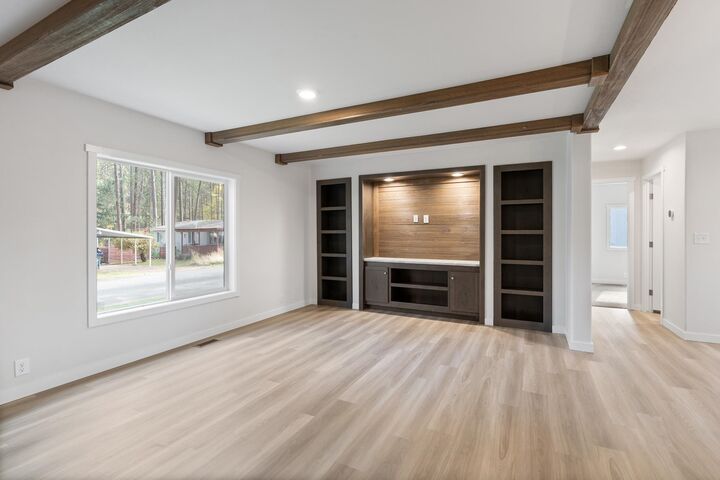 Property Photo:  8900 S Mullen Hill Rd 53  WA 99224 