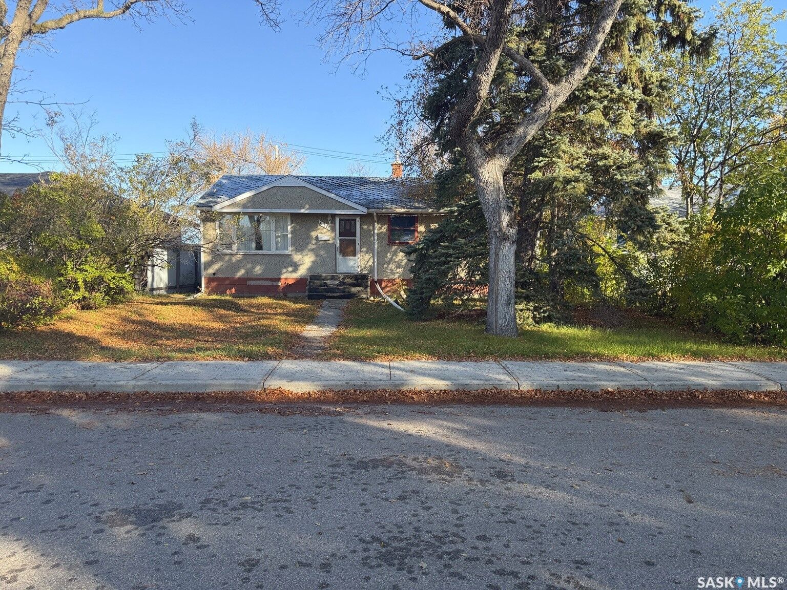 Property Photo:  630 Aberdeen Crescent  SK S4T 6A9 