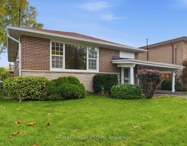 Property Photo:  15 Marlena Drive  ON M1E 2Y9 