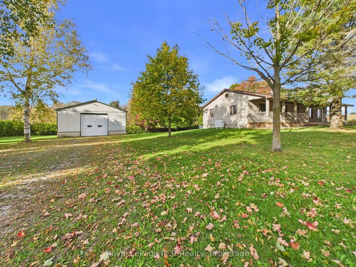 Property Photo:  1102 Concession 12 Concession  ON N0G 1W0 