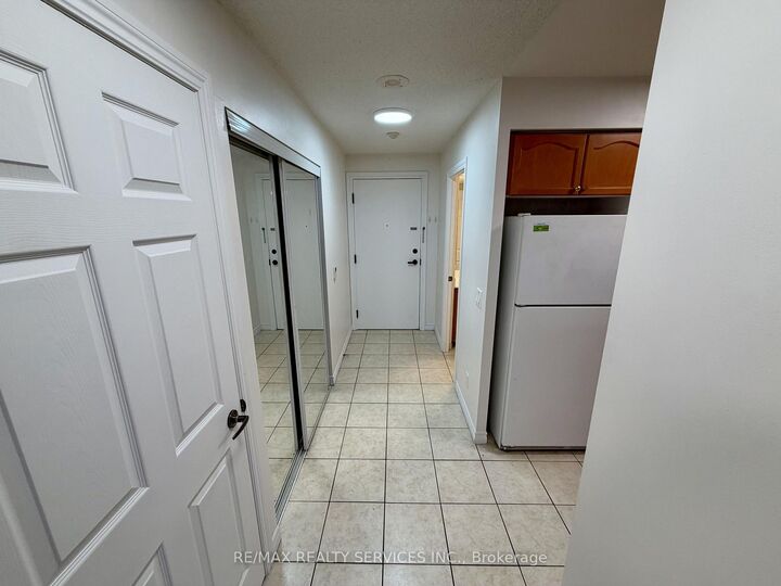 Property Photo:  700 Humberwood Boulevard 1630  ON M9W 7J4 
