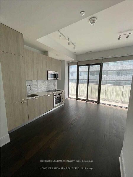 Property Photo: 50 Charles Street 5204 ON M4Y 1T1