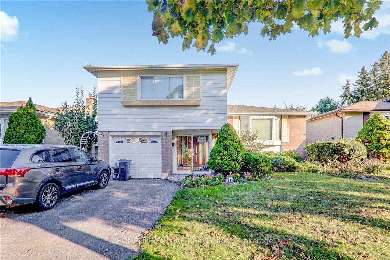 Property Photo:  34 Oakmeadow Boulevard Bsmt  ON M1E 4G1 