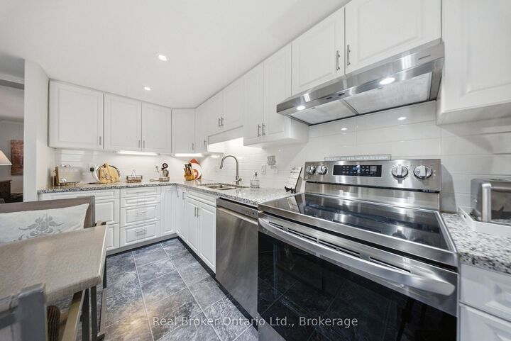 Property Photo:  3033 Townline Road 222  ON L0S 1S1 