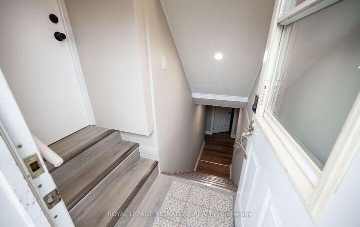 Property Photo:  16 Eleanor Court Lower  ON N1E 1S8 