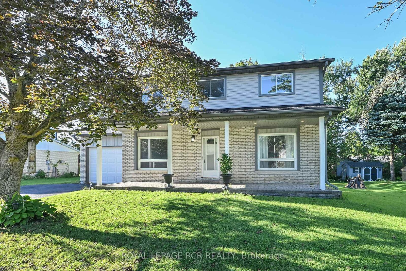 Property Photo:  116 Ann Street  ON L9V 2W8 