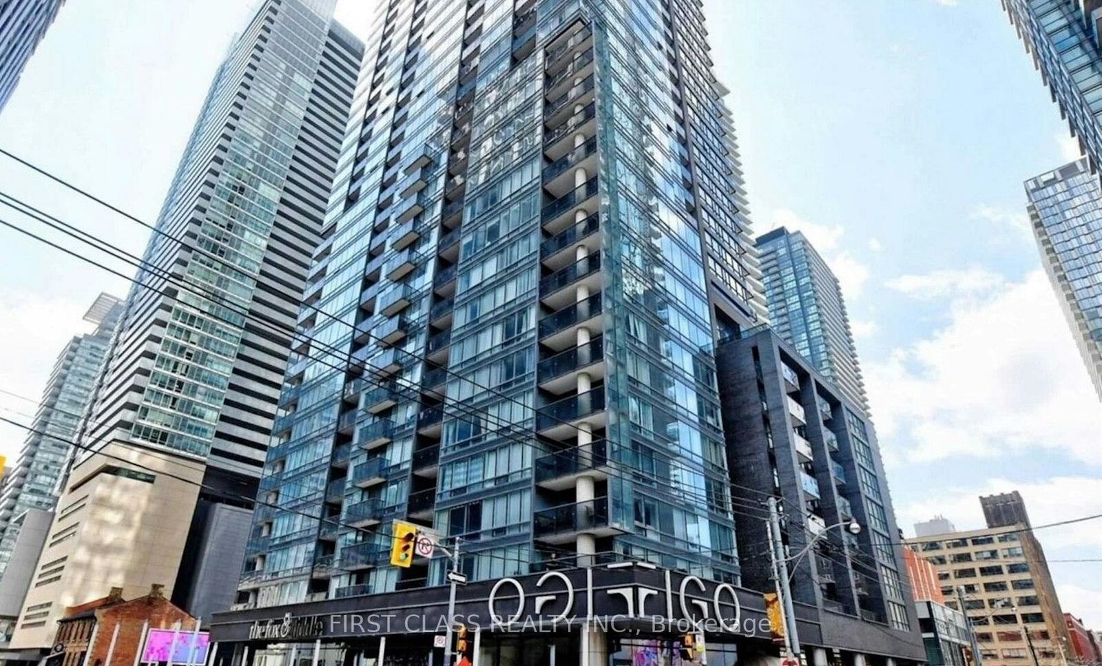 Property Photo:  295 Adelaide Street W 1801  ON M5V 0L4 