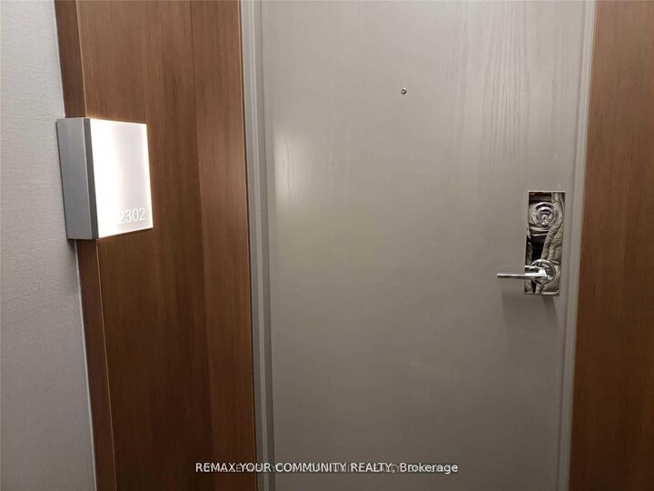 Property Photo:  21 Widmer Street 2302  ON M5V 0B8 