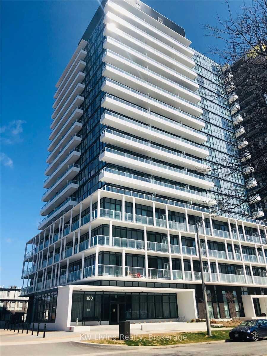 Property Photo:  180 Fairview Mall Drive 709  ON M2J 0G4 