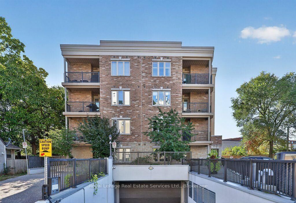 Property Photo:  70 Stewart Street 201  ON L6K 1X5 