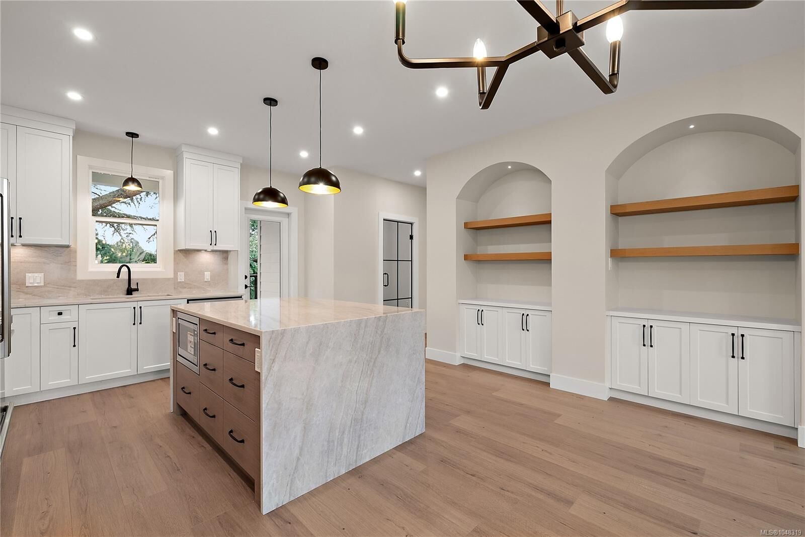 Property Photo:  954 Preston Way #102  BC V9B 3B9 