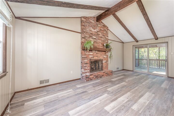 Property Photo: 1397 Snee Dr PA 15236