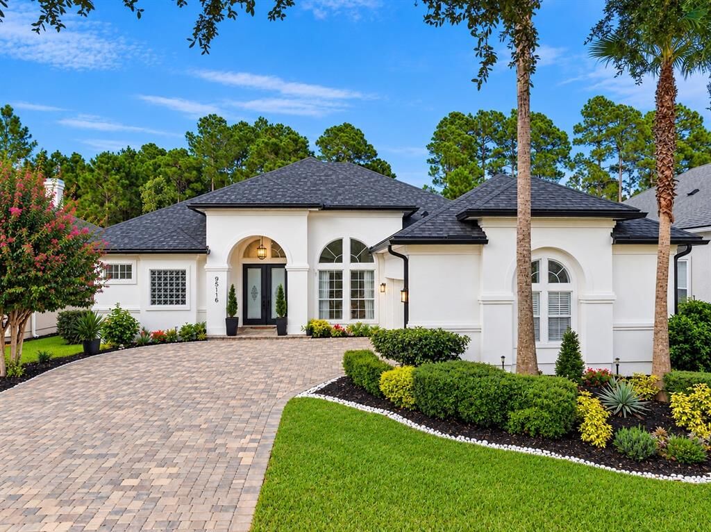 Property Photo: 95116 Poplar Way FL 32034