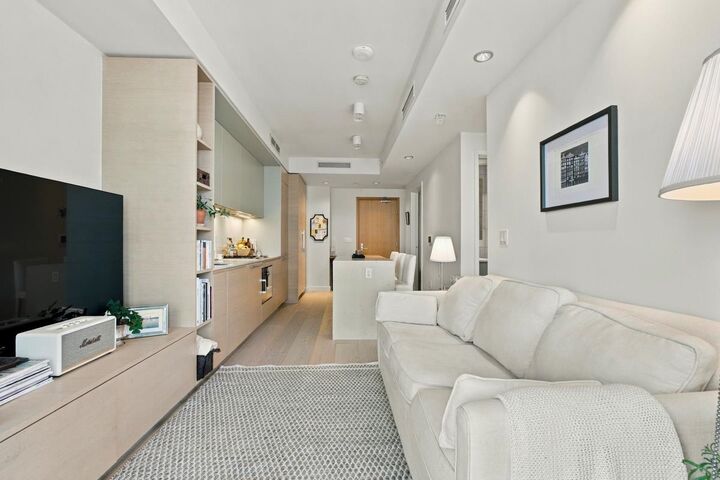 Property Photo: 1289 Hornby St 3703 BC V6Z 0G7