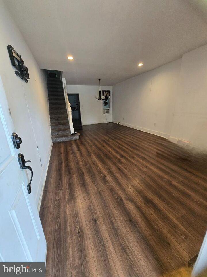 Property Photo: 1103 Nottingham Way NJ 08609