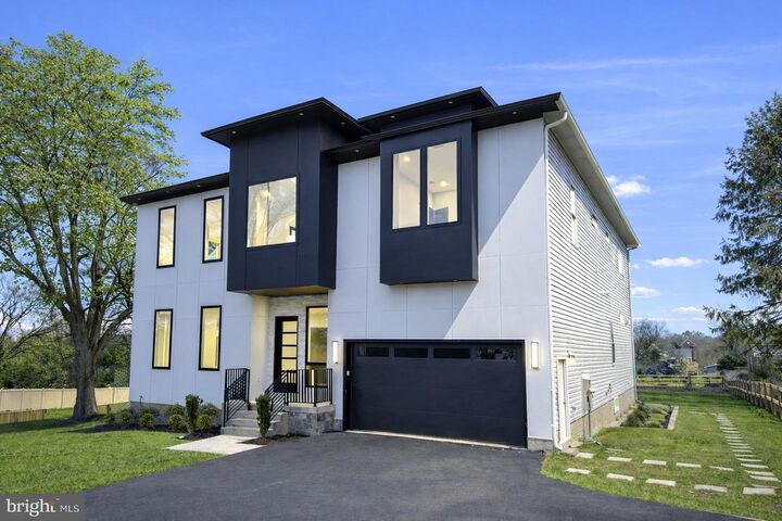 Property Photo:  2613 Beacon Hill Road  VA 22306 
