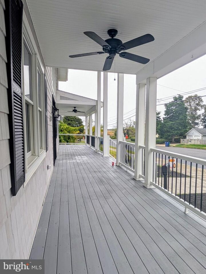Property Photo:  123 Cedar Avenue E  NJ 08244 