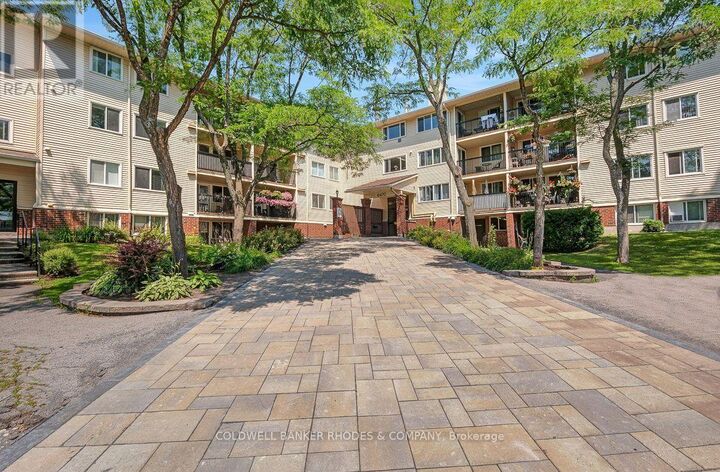 Property Photo:  6470 Bilberry Drive 414  ON K1C 4P1 