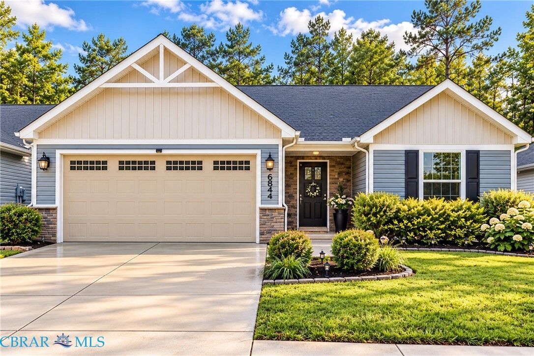 Property Photo:  6844 Motley Landing Drive  VA 23061 