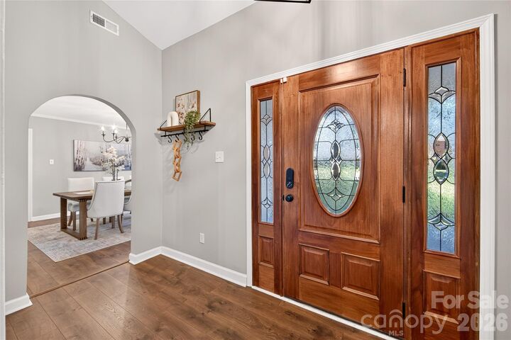 Property Photo:  1422 McIlroy Road  NC 28212 