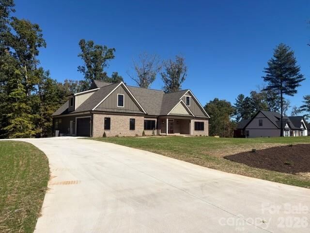 Property Photo: 1041 Westward Drive NC 28630