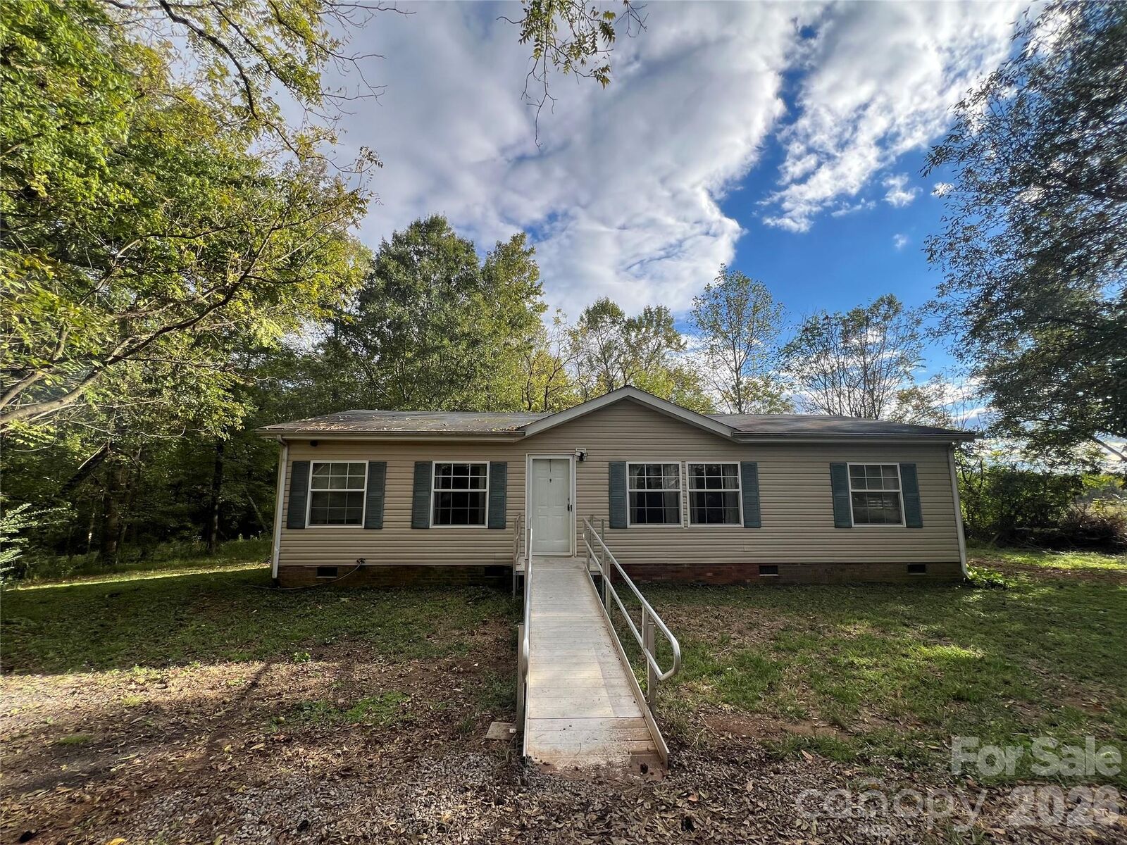 Property Photo: 25838 Lingerfelt Road NC 28001