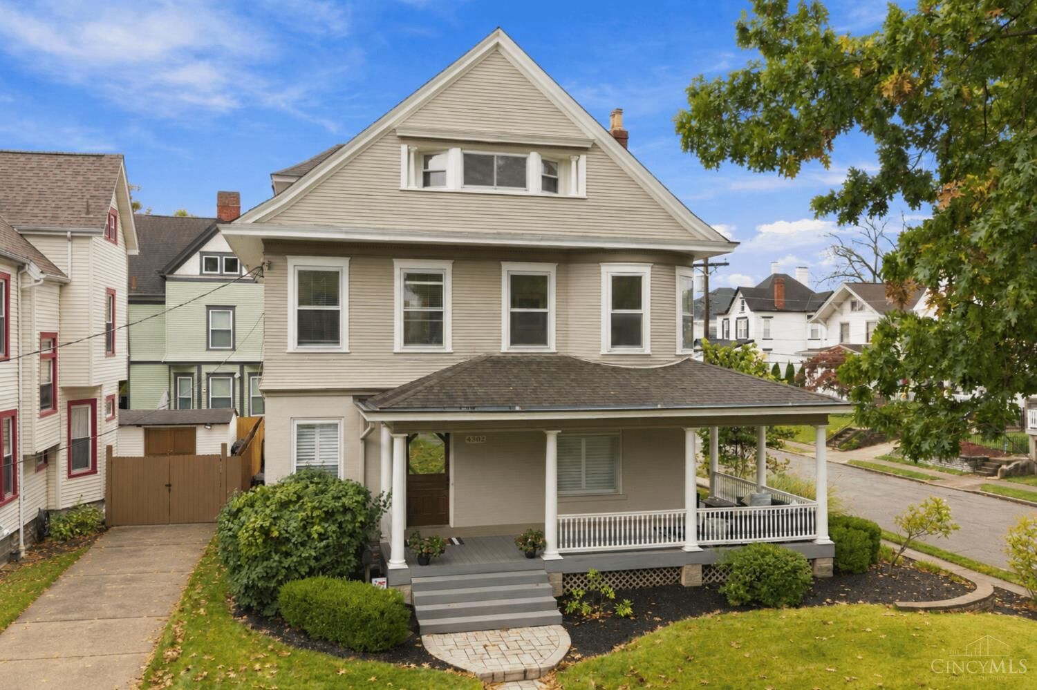 Property Photo:  4302 Floral Avenue  OH 45212 