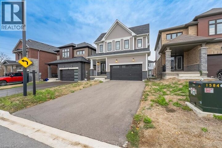 Property Photo: 35 Santos Drive ON N3W 0H2
