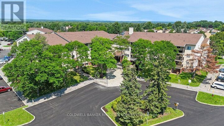 Property Photo: 6470 Bilberry Drive 414 ON K1C 4P1