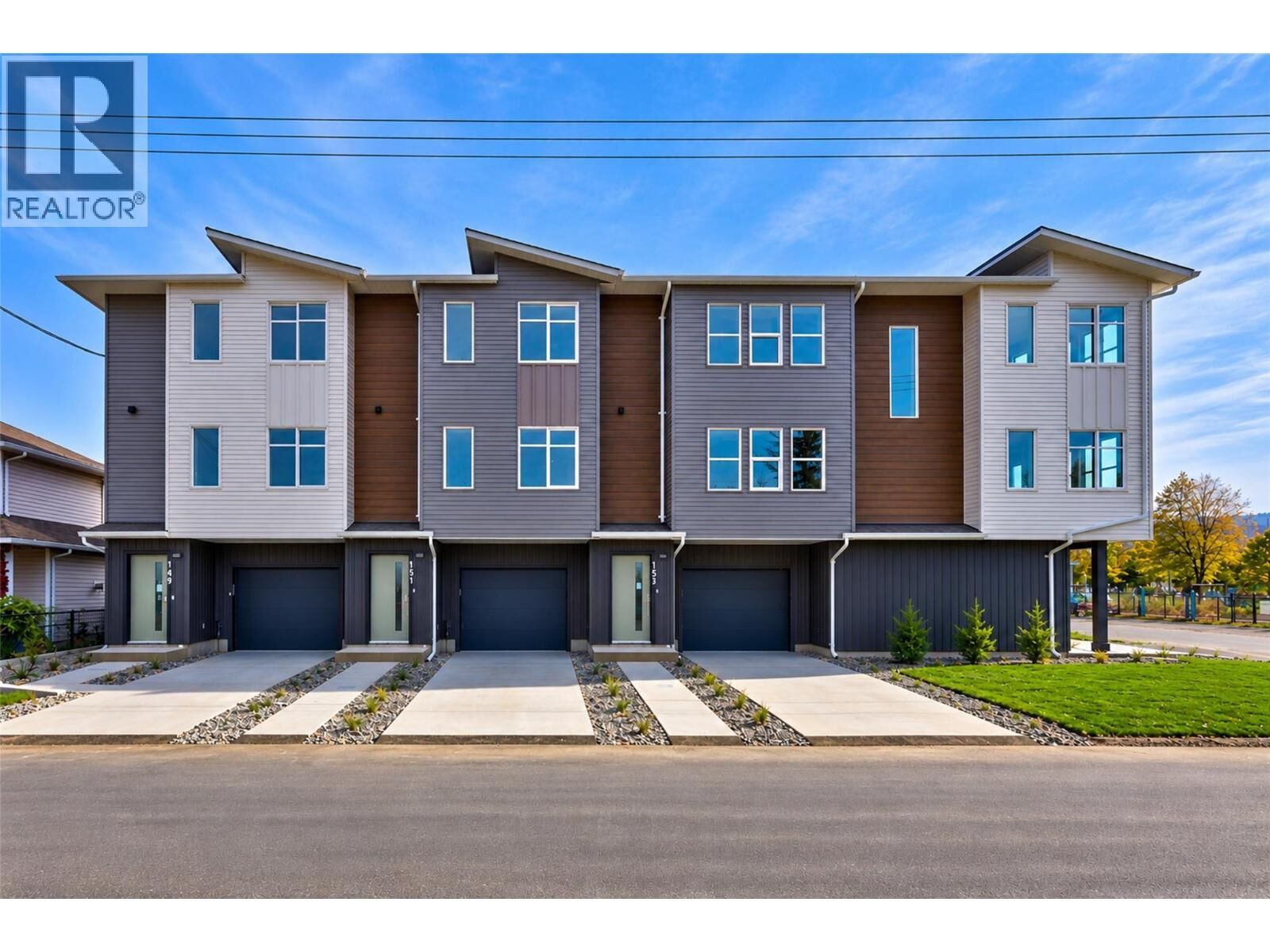 Property Photo:  151 Park Street  BC V2B 4A7 