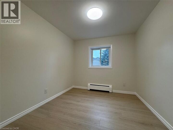 Property Photo:  355 Clyde Road 2  ON N1R 1L4 