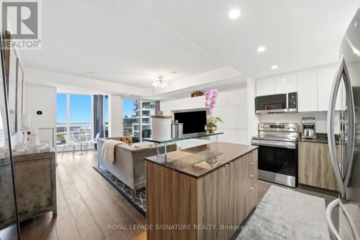Property Photo: 218 Queens Quay West 510 ON M5J 2Y6