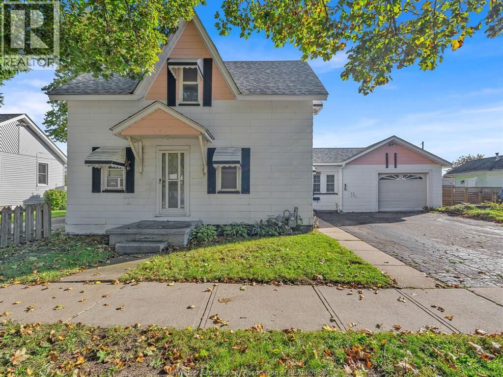 Property Photo:  263 Brock  ON N9V 2H4 