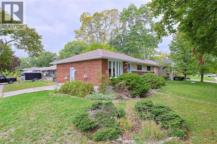 Property Photo:  880 Champlain Road  ON N7V 2G1 