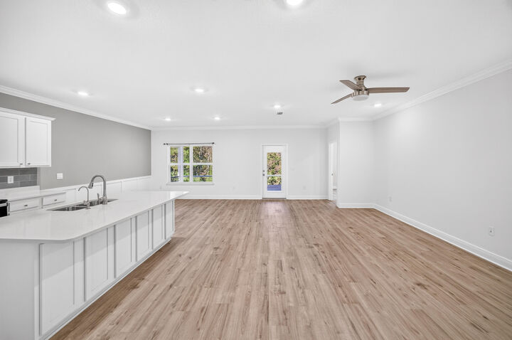 Property Photo:  157 Jr's Way  FL 32459 