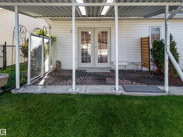 Property Photo:  3909 46 Street  AB T7A 1J5 