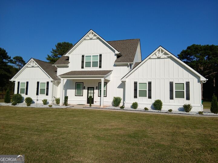 Property Photo:  1081 E Lake Road  GA 30252 